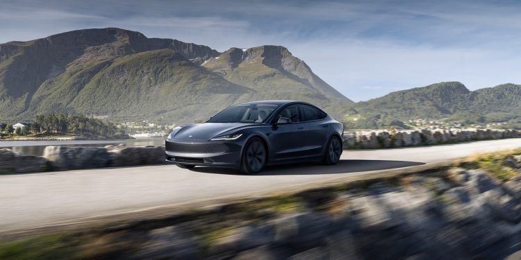 Tesla Model 3 Gran Autonomía con tracción trasera