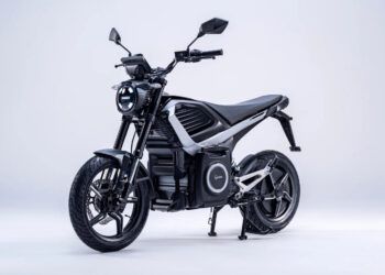 Es el rey de los scooters eléctricos y ahora presenta su primera moto eléctrica de más de 125