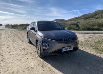 Ya he probado el Omoda 5 EV con más calma y ahora te cuento mis impresiones