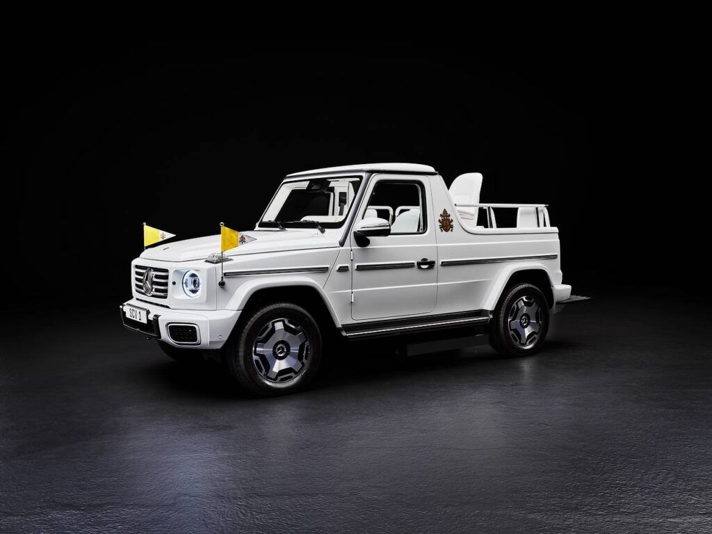 Papamóvil eléctrico de Mercedes-Benz