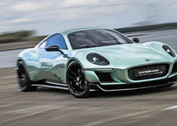 Caterham presenta un deportivo eléctrico que puede plantar cara al Alpine A110