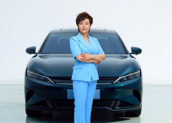 Stella Li vicepresidenta ejecutiva de BYD