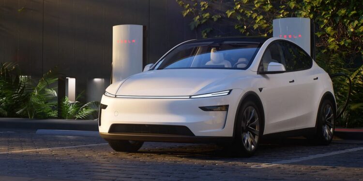 Tesla Model Y 2025