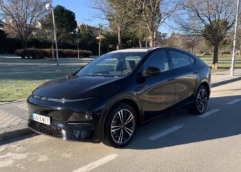 Probamos el Xpeng G6, un coche eléctrico con la virtud de adaptarse a tu conducción
