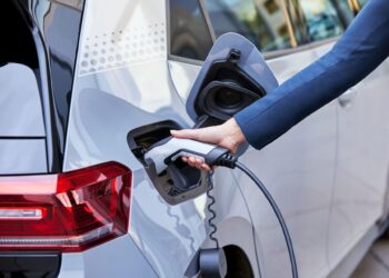 Sin Moves, la industria nacional podría perder 60.000 millones de euros