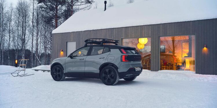 Volvo EX30 Cross Country