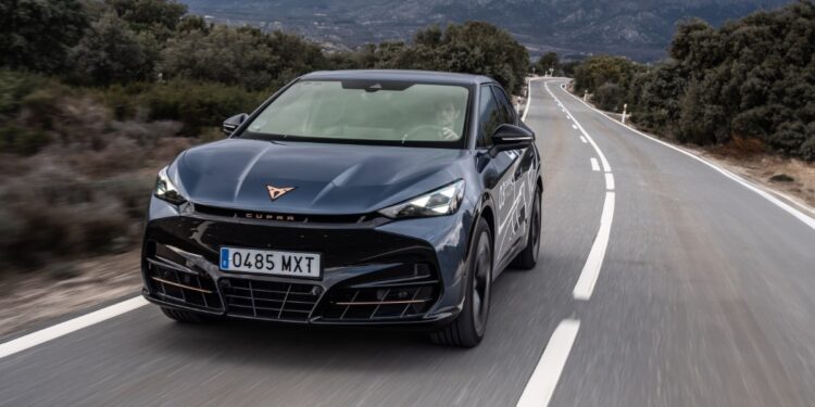 Uno de los vehículos que participó en la Challenge Cupra Tavascan
