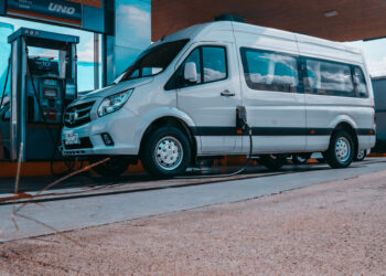 Foton, la nueva marca que llega de China y debuta en España con una furgoneta eléctrica