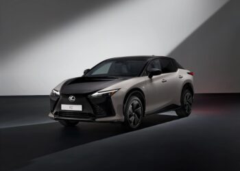 Lexus RZ