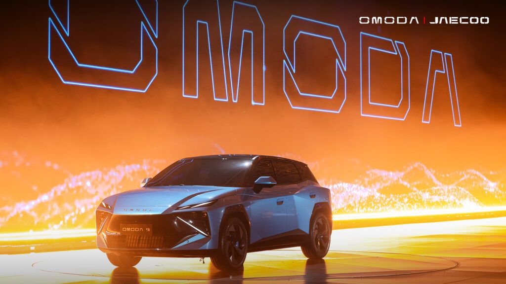 Omoda 3