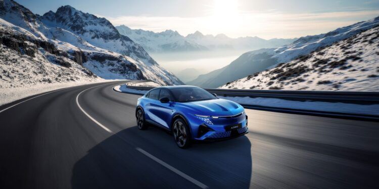 Alpine A390
