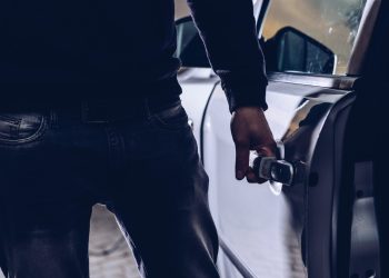 Los robos de coches aumentan en España, pero no hay problema: a los ladrones no les gustan los eléctricos