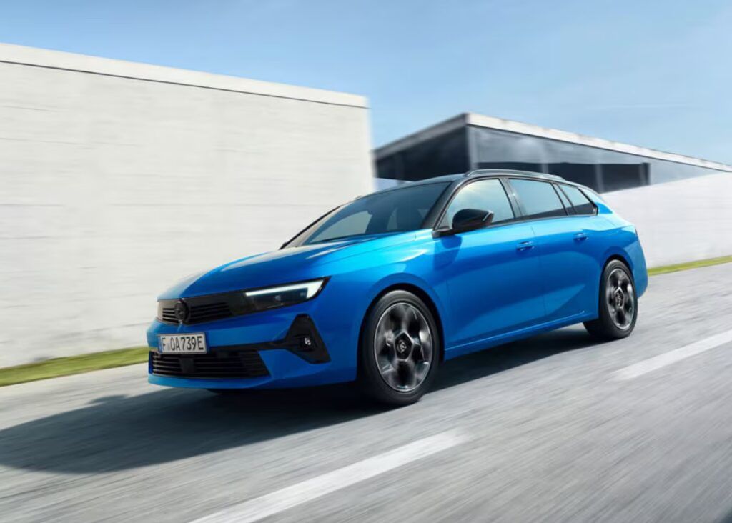 Opel Astra Sports Tourer PHEV