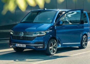 El Papa León XIV ya tiene coche oficial: cuesta más de 50.000 euros y es híbrido enchufable