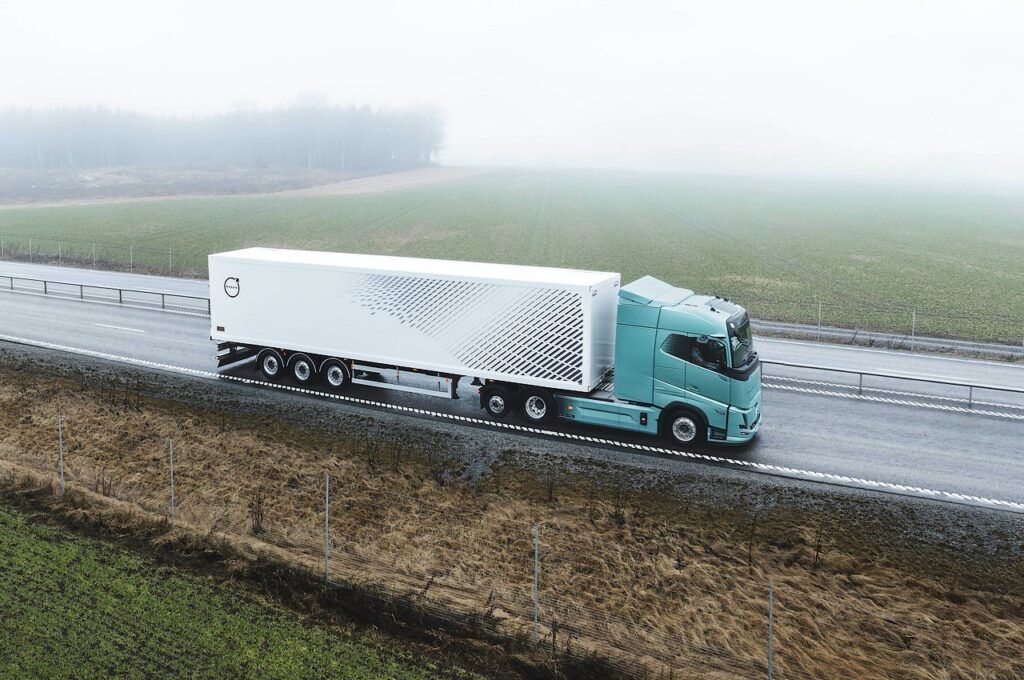 Volvo FH Aero Electric E-axle
