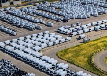 El Cargo Box BEV de Stellantis se produce en Atessa, Italia