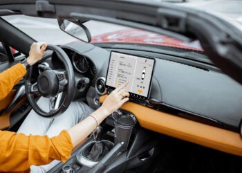 Es una de las funciones más apreciadas por los conductores de coches eléctricos, pero a China no le convence y limita su uso