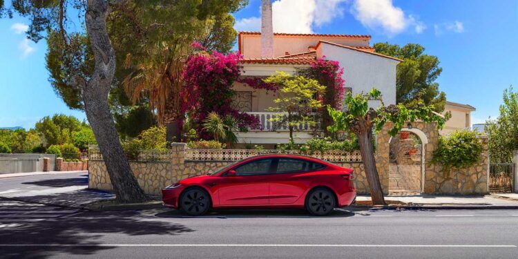 El programa Tesla Boost 2.0 deja el Model 3 en 25.000 euros