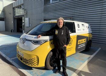 Rainer Zietlow en Madrid durante su vuelta al mundo en ID. Buzz