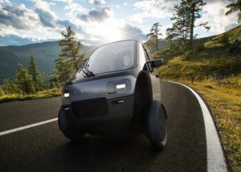 Cixi Vigoz, los triciclos ya no son solo para los niños: éste alcanza los 120 km/h