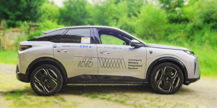 La tecnología IBIS reformula la movilidad eléctrica al integrar batería, cargador e inversor en un solo sistema