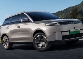 El Jaecoo 5 eléctrico ya tiene precio y va directo a por BYD y KIA
