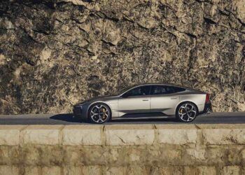 El nuevo Polestar 5 combina un diseño inspirado en la aeronáutica con hasta 670 km de autonomía y una plataforma eléctrica de 800 V.