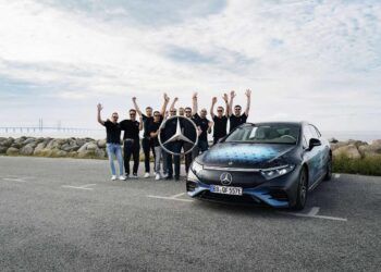 Record de autonomía para el Mercedes EQS con batería de estado sólido
