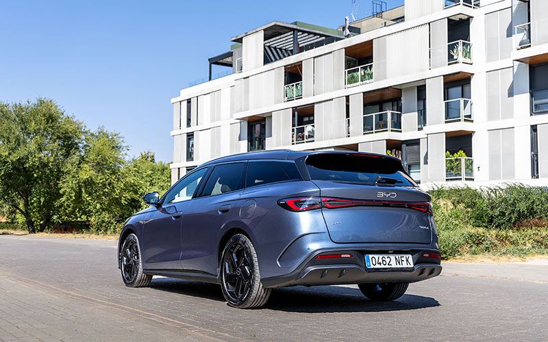 BYD Seal 6 DM-i Touring BYD Seal 6 DM-i Touring