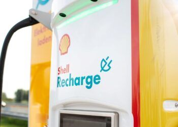 Este nuevo fluido térmico desarrollado por Shell, permite cargar baterías eléctricas en 10 minutos