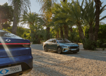 Llega una nueva marca de coches eléctricos y no es china: sale a la venta en septiembre con una berlina