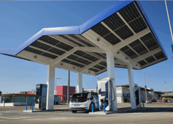 ¿Viajar en eléctrico? Los españoles lo tienen cada vez más claro