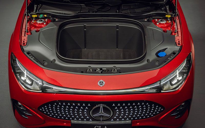 Mercedes-Benz CLA maletero delantero Mercedes-Benz CLA maletero delantero