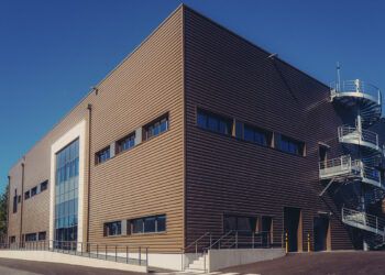 Ampere, la marca creada por Renault para producir coches eléctricos baratos, planta cara a las empresas chinas de baterías