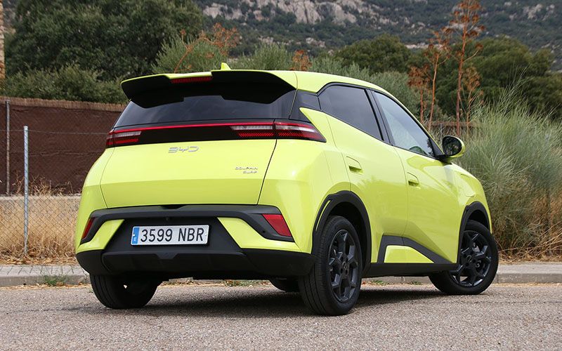 BYD Dolphin Surf Comfort trasera