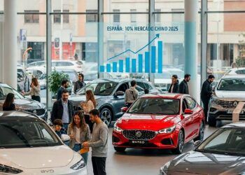 Los coches chinos ganan terreno en España con fuerza, sumando ventas y presencia entre particulares