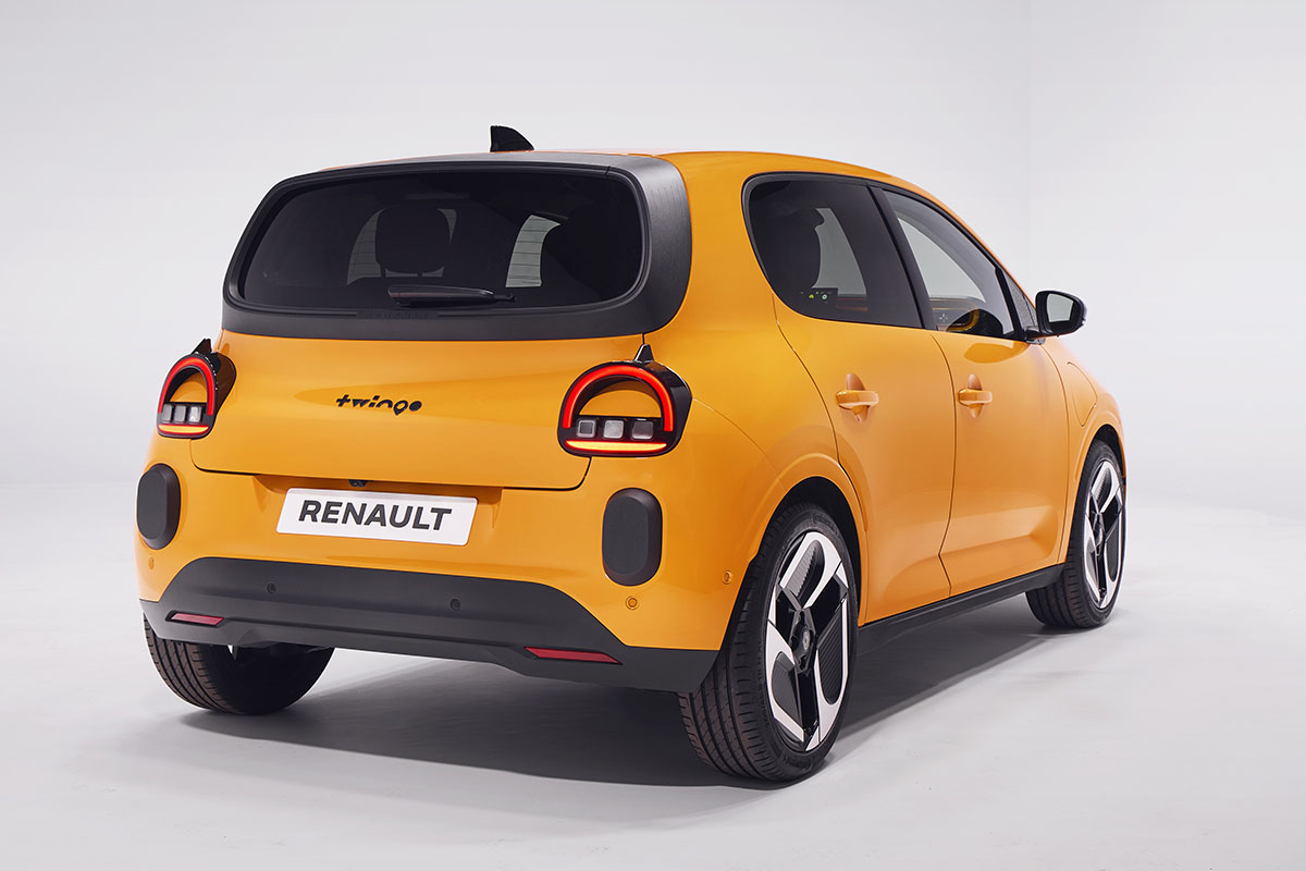 Renault Twingo E-TECH 2026 trasera Renault Twingo E-TECH 2026 trasera