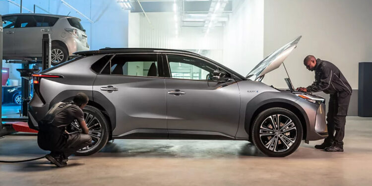 Toyota Battery Care taller