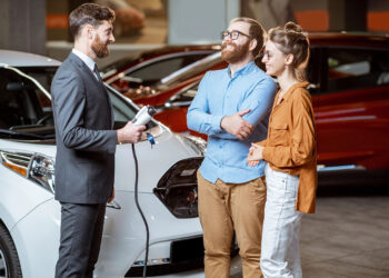 Concesionario coche eléctrico