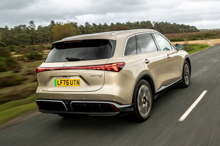 MG S6 movimiento MG S6 movimiento