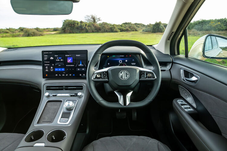MG S6 interior MG S6 interior