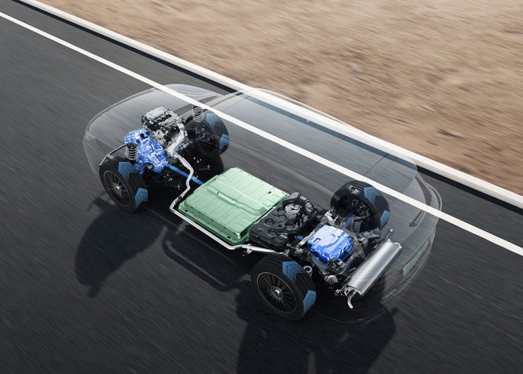 Ebro s900 PHEV tracción total Ebro s900 Traccion Total