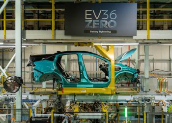 El nuevo Nissan Leaf ya se fabrica en Sunderland y da vida al ambicioso plan EV36Zero de la marca