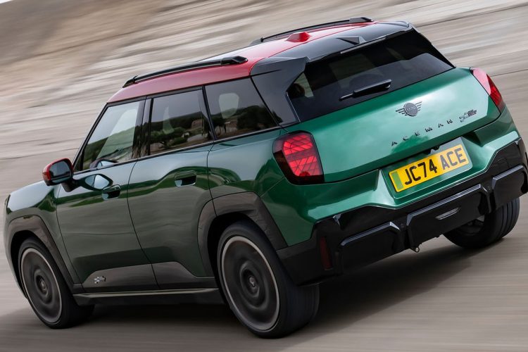 MINI John Cooper Works Aceman trasera MINI John Cooper Works Aceman trasera