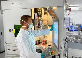 Así es la nueva batería flexible que multiplica por 2,5 la autonomía del coche eléctrico