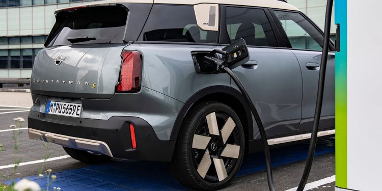 MINI Countryman E autonomía carga