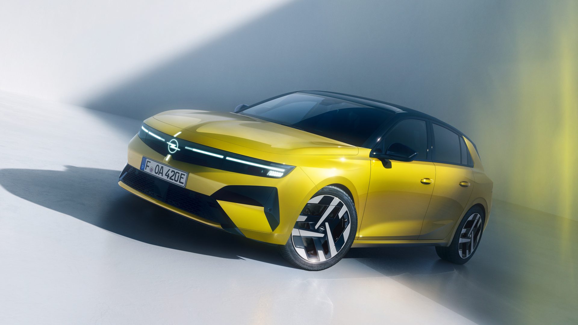 opel astra electric 2026
