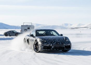 El Porsche 718 eléctrico llegará a los concesionarios con una potencia cercana a los 500 CV