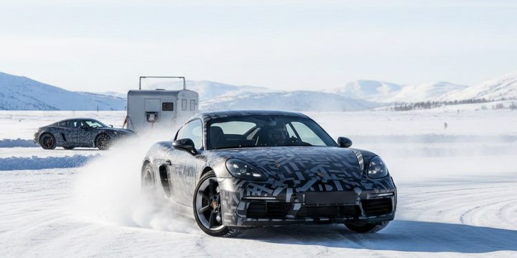 El Porsche 718 eléctrico llegará a los concesionarios con una potencia cercana a los 500 CV