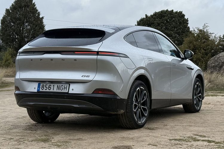 prueba Xpeng G6 trasera prueba Xpeng G6 trasera